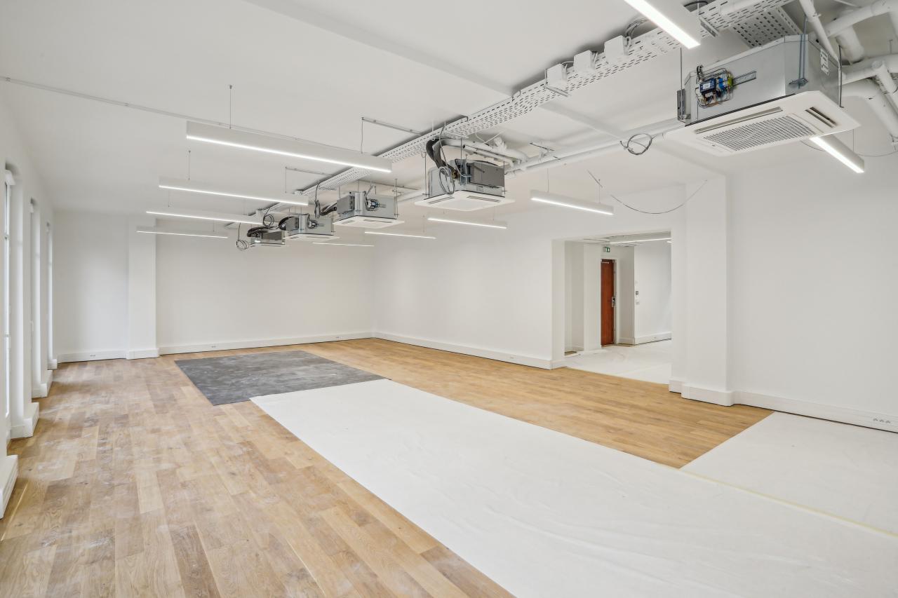 Bureau Paris 350m² Location bureau Paris OLBUR2315889 13